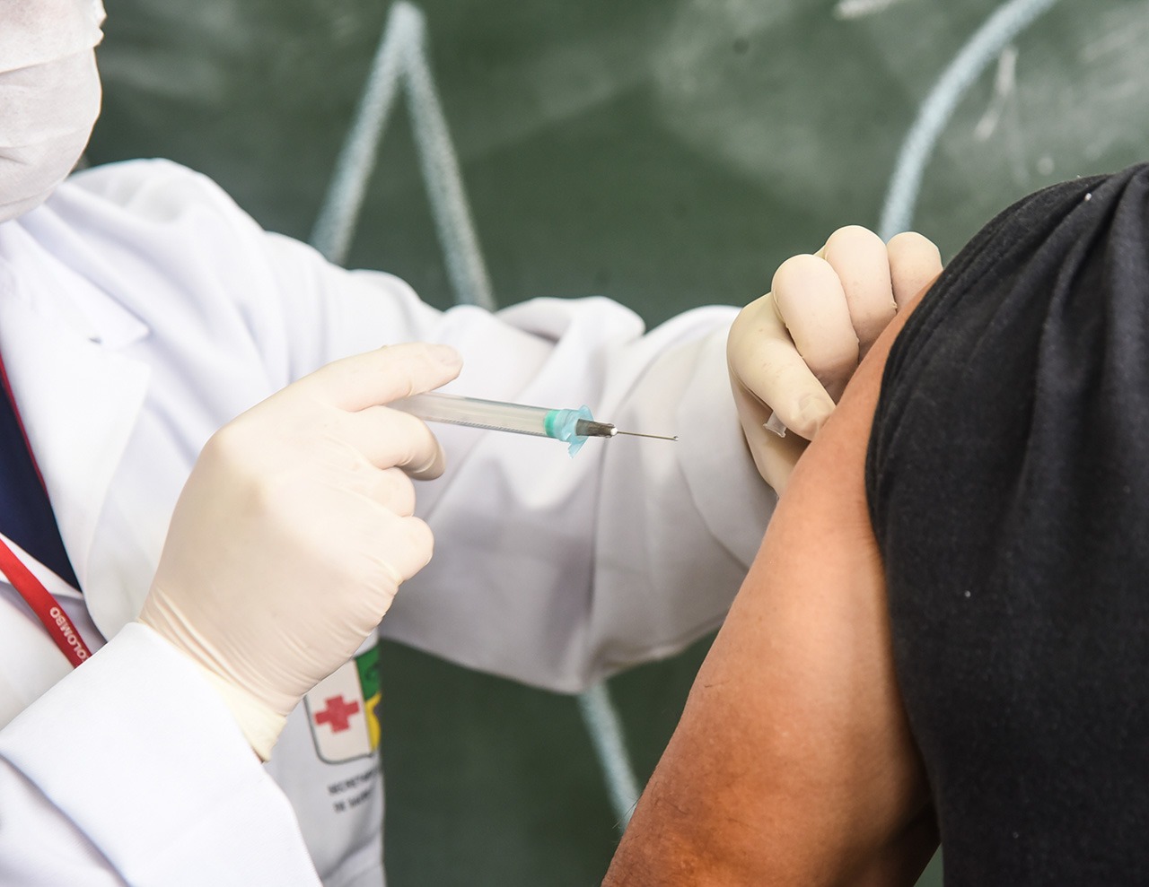 Colombo imuniza 9 mil pessoas no início de campanha contra a gripe