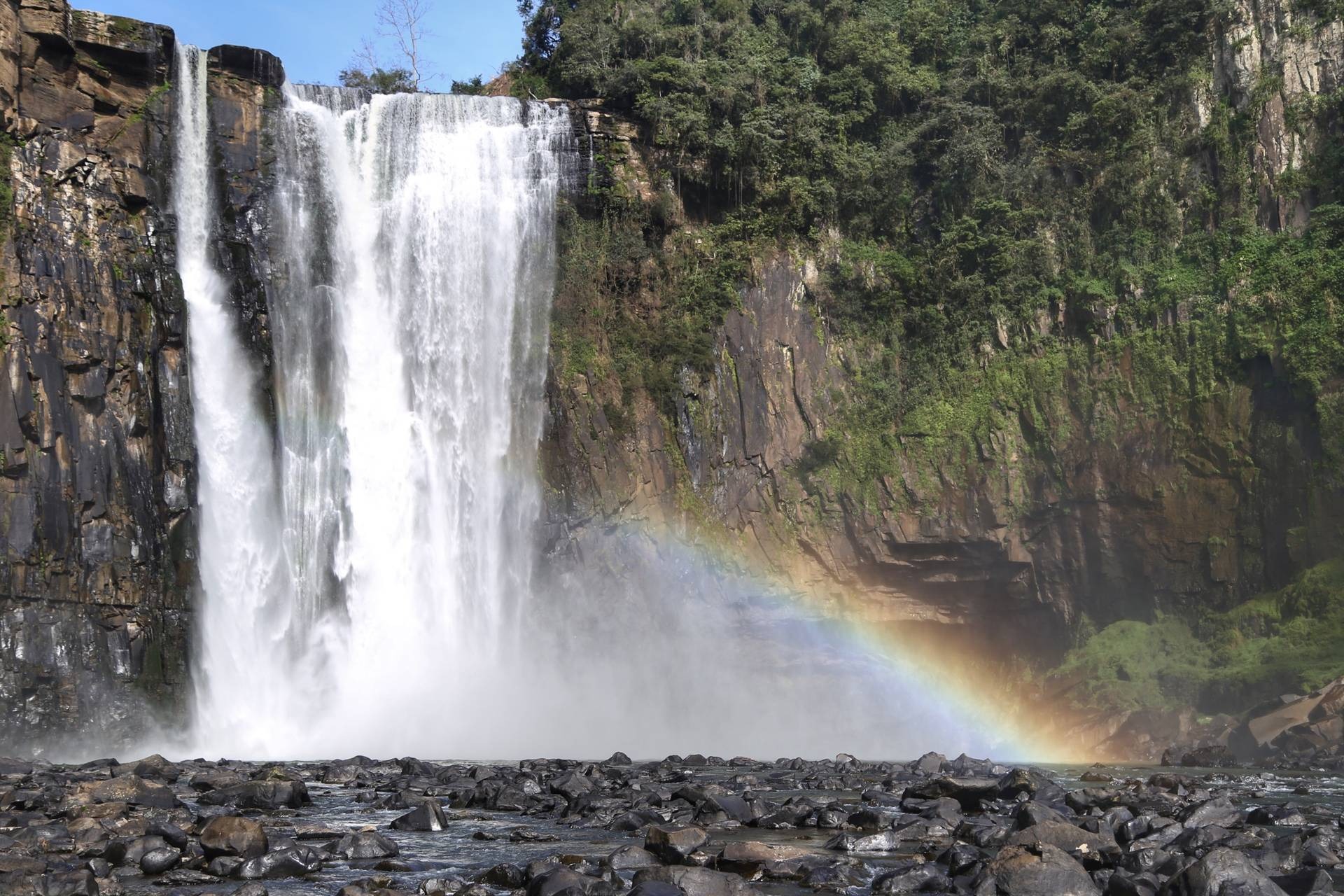 Com cachoeiras como cenários, Jogos de Aventura e Natureza são retomados em 2020