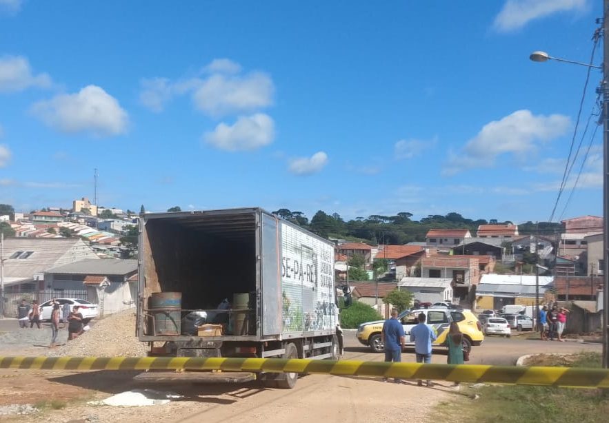 Idosa de 71 anos morre atropelada por caminhão no Rio Verde