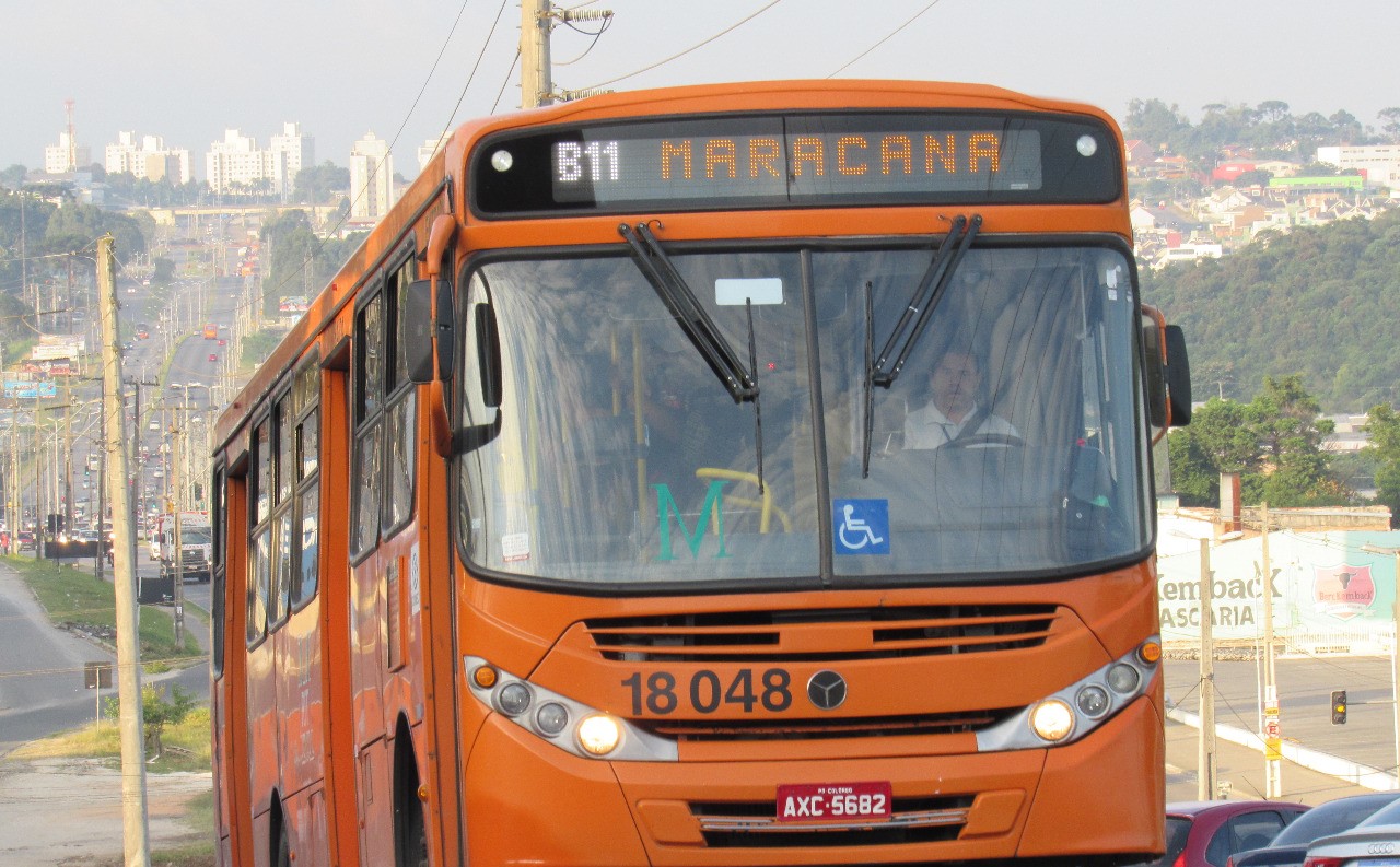 Seis linhas de ônibus de Colombo recebem reforço