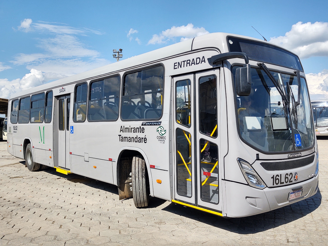 Linhas de ônibus de Almirante Tamandaré recebem reforço
