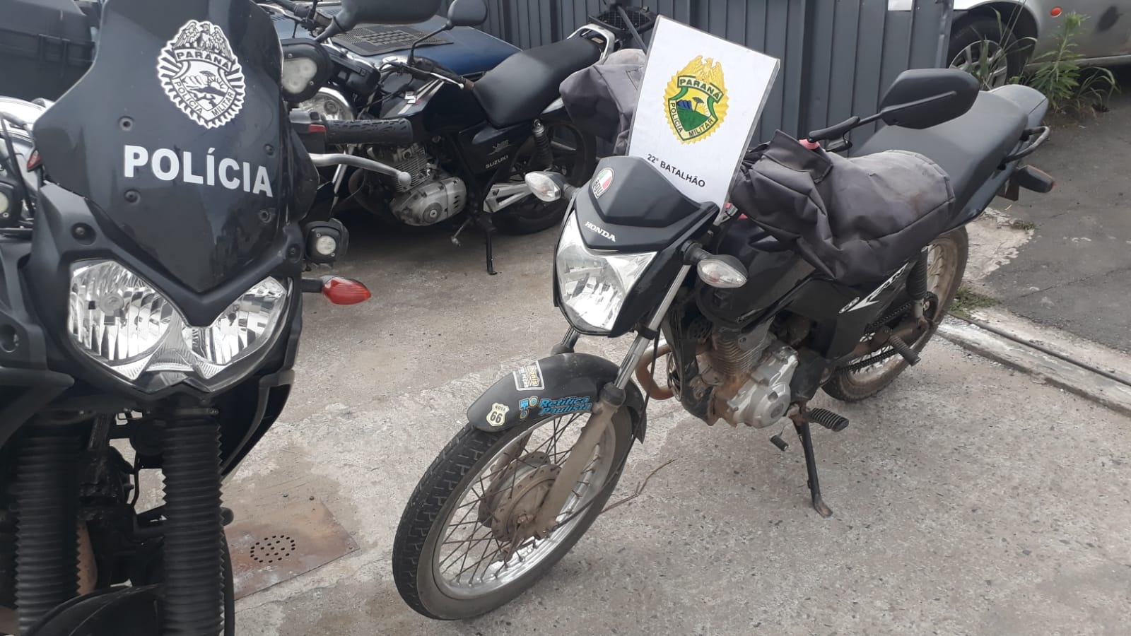 Motocicleta é recuperada pela PM no Guaraituba