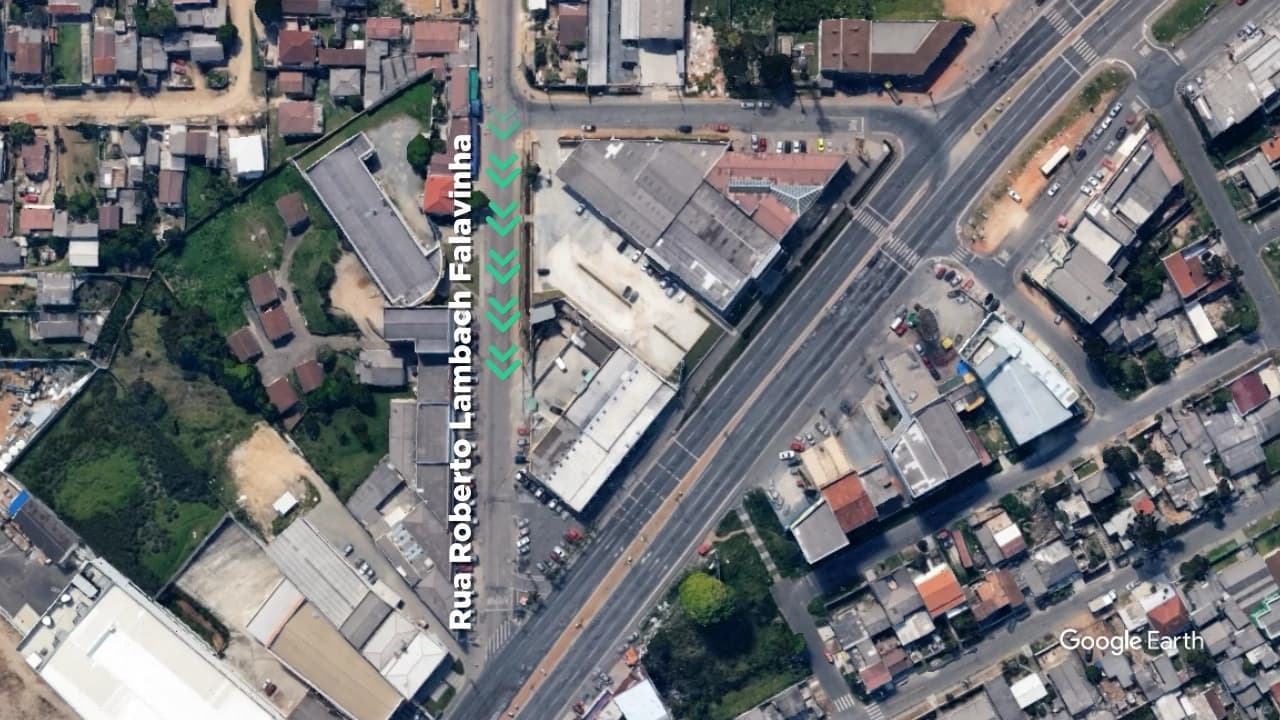 Trecho da rua Roberto Lambach Falavinha passa a ter sentido único