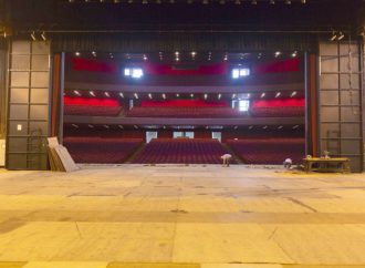 Restauração prepara Teatro Guaíra para intensa pauta de espetáculos em 2022